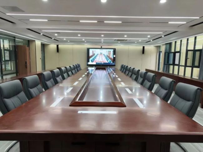 海天電子無紙化會議音響擴聲系統(tǒng)成功服務(wù)山東某企業(yè)會議室